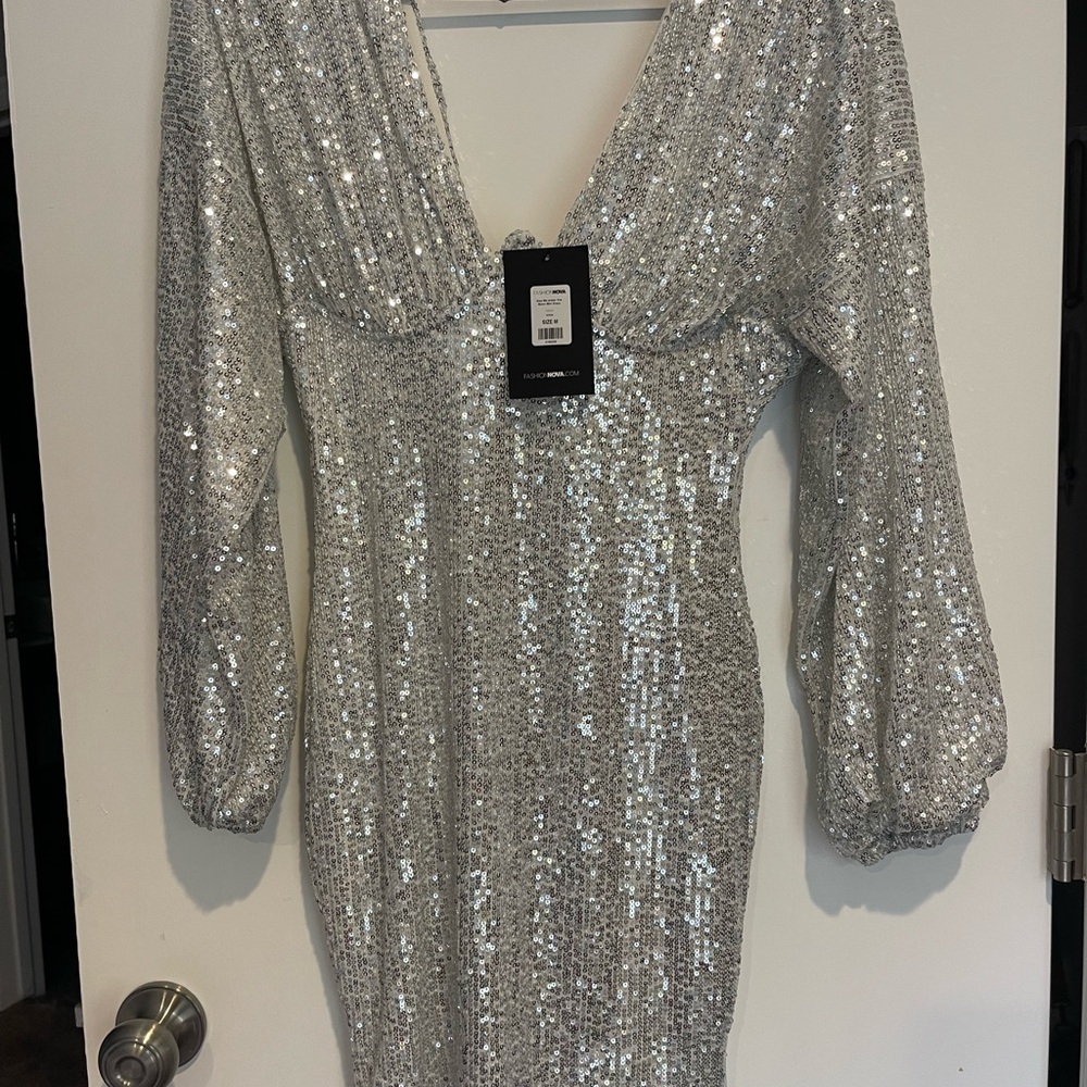 Fashion Nova Kiss Me Under the Moon Mini Dress White Sequin NWT Large